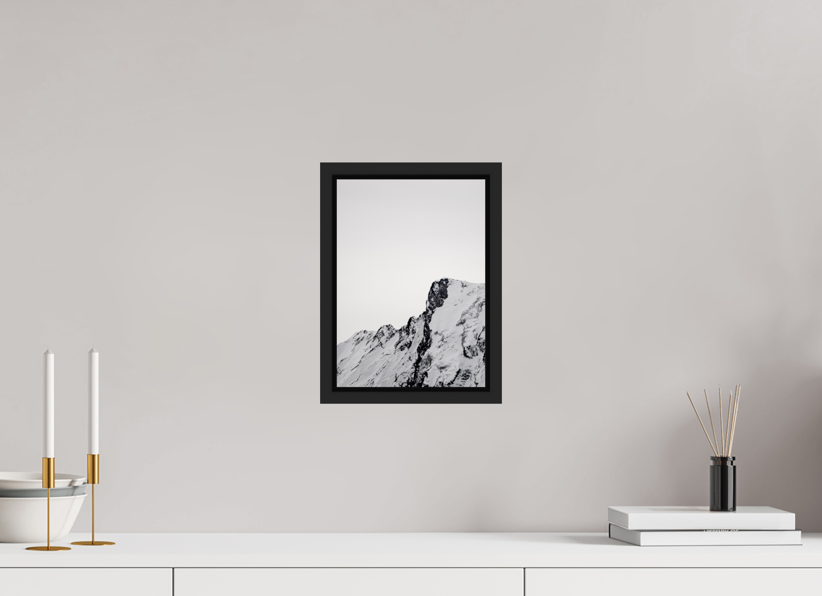 20 x 28 cm, Framed black matte fullbleed The snowy alps