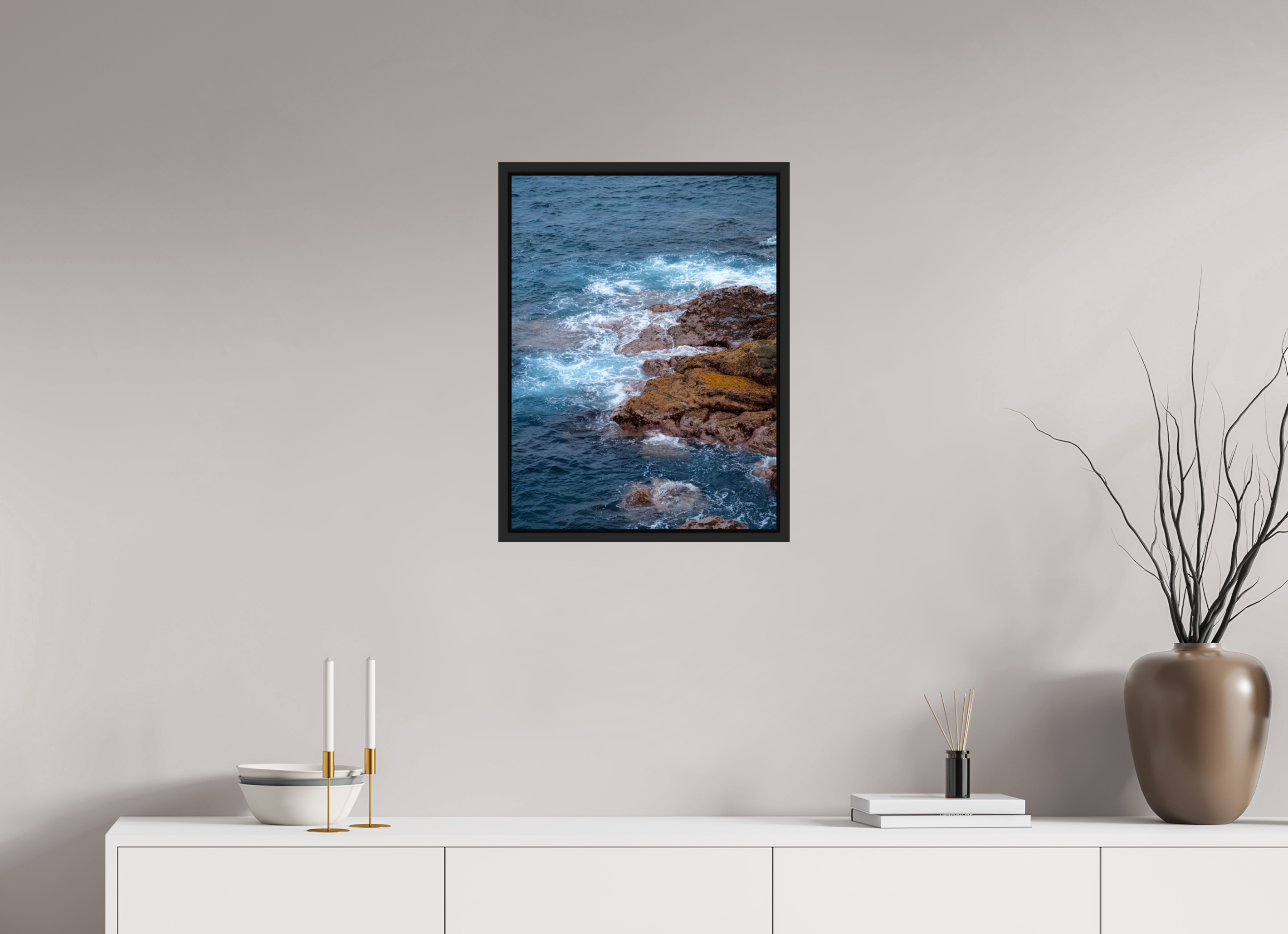 45 x 60 cm, Framed black matte fullbleed Canary waves