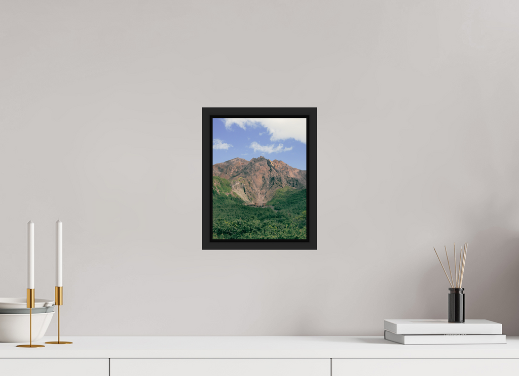 20 x 25,9 cm, Framed black matte fullbleed Sakurajima Volcano