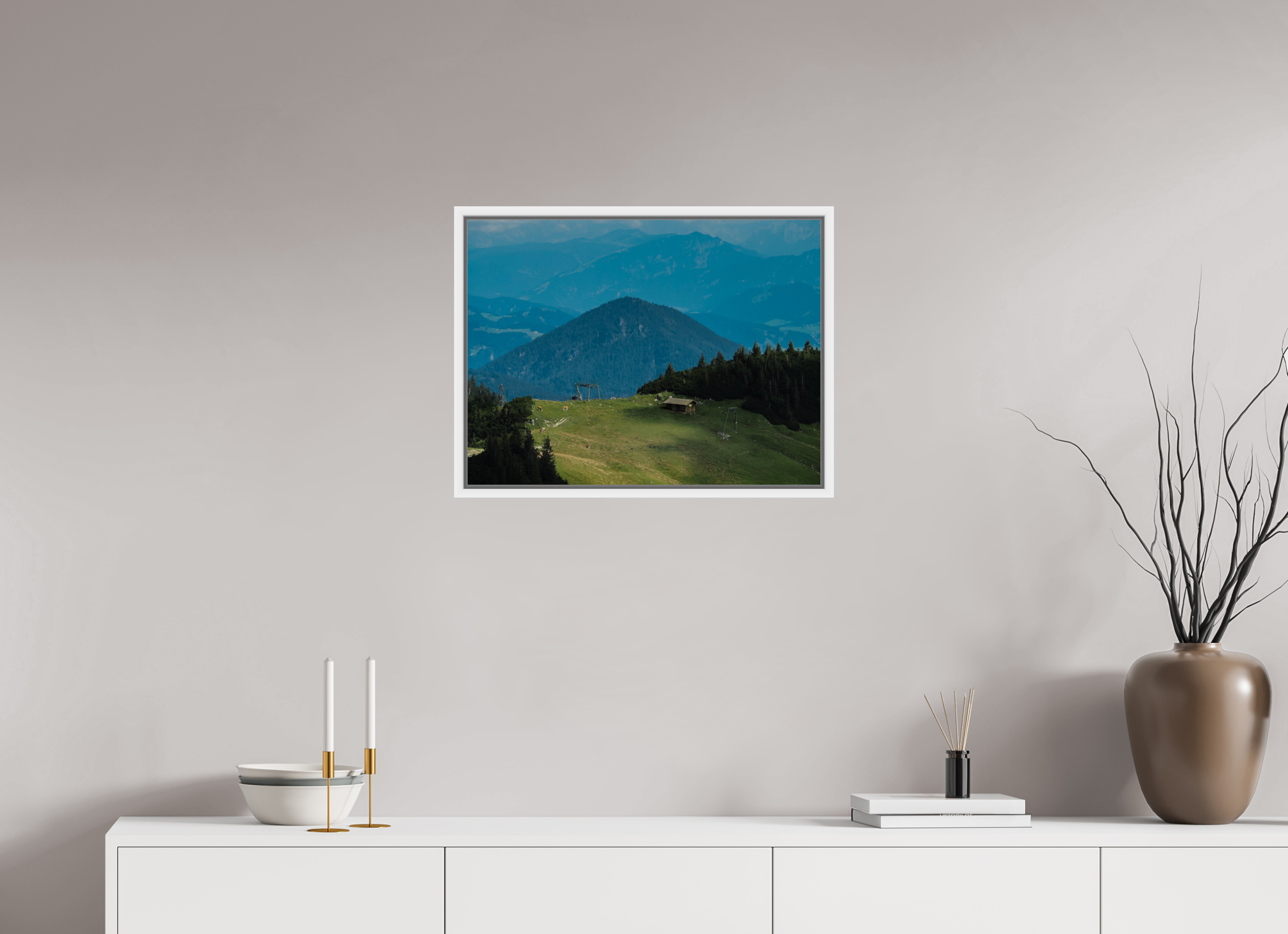 60 x 45 cm, Framed white fullbleed A hut on Wendelstein