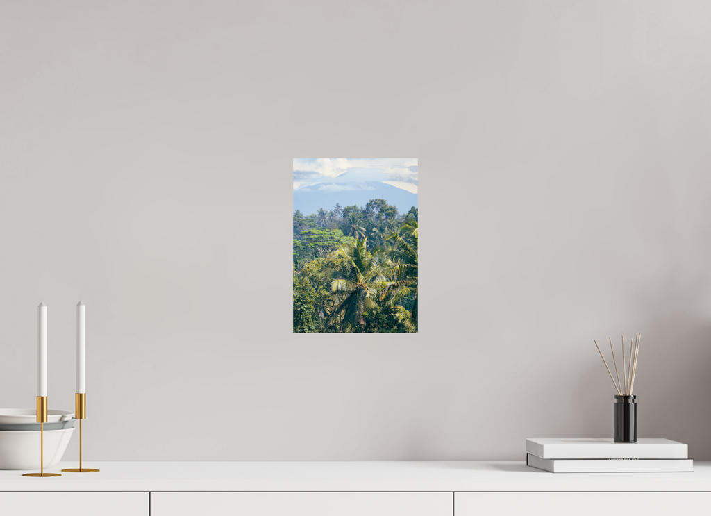 20 x 28 cm, Unframed Photo Print On Fuji Crystal DP II Onlooking the mountains