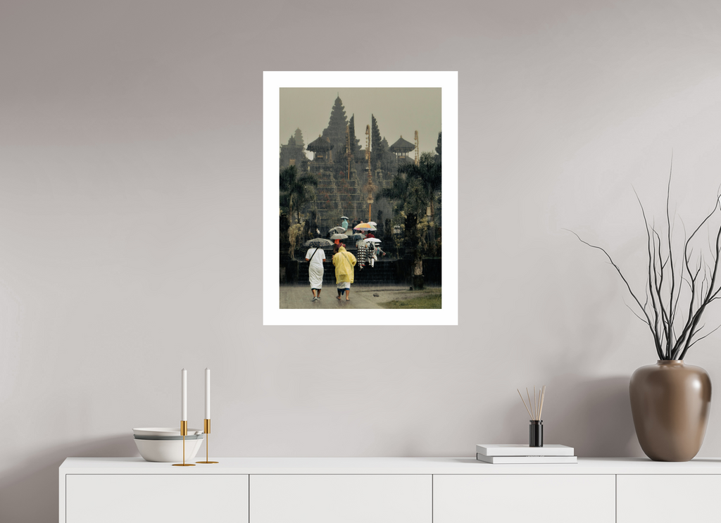 50 x 68,2 cm, Fuji Crystal DP II 5cm white border Heading to the ceremony