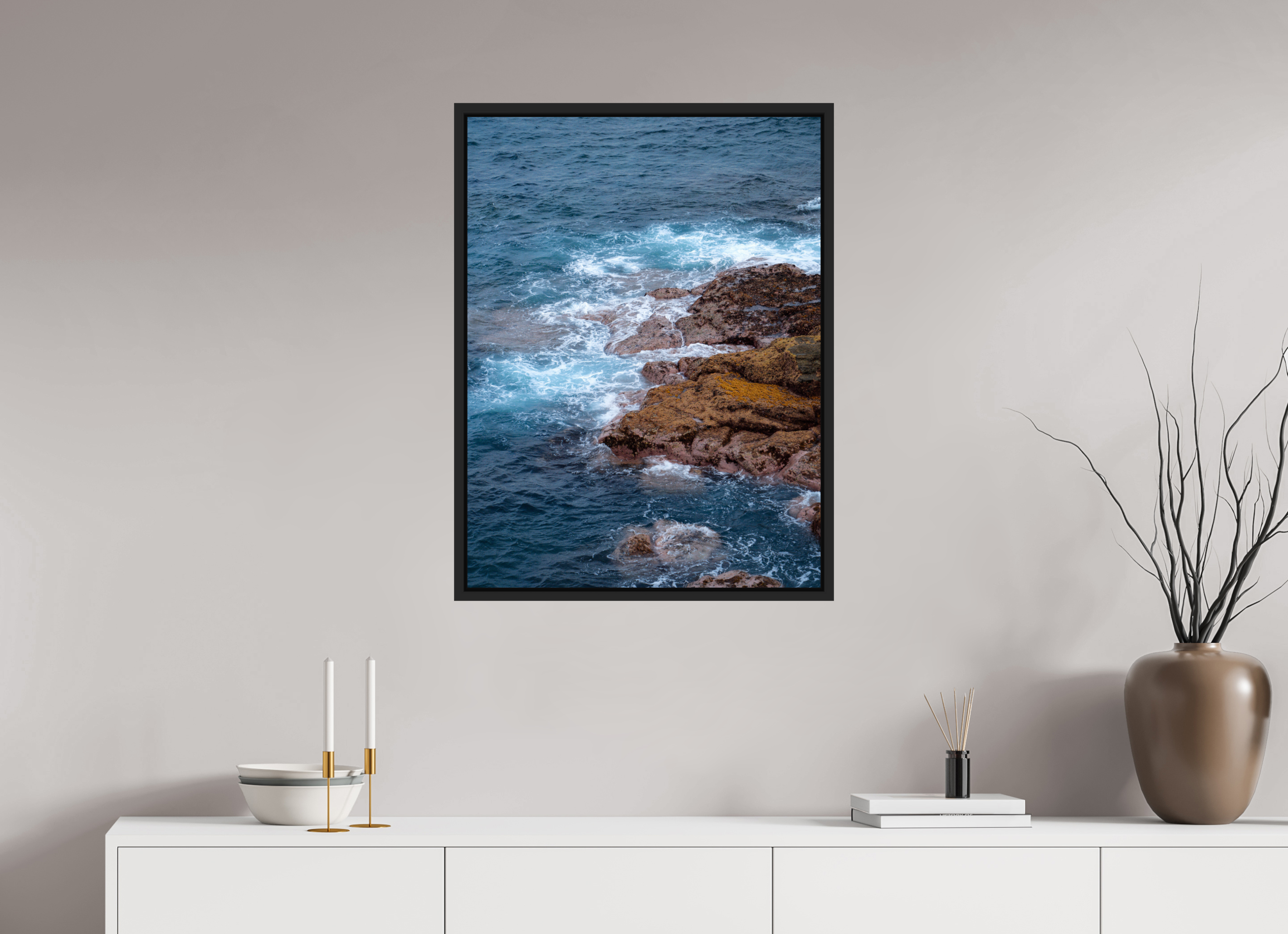 60 x 80 cm, Framed black matte fullbleed Canary waves