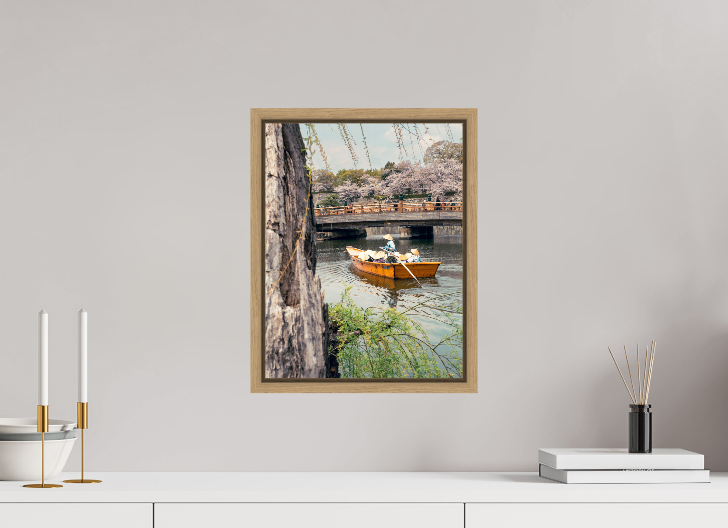 30 x 38,8 cm, Framed natural oak fullbleed A boat in Himeji