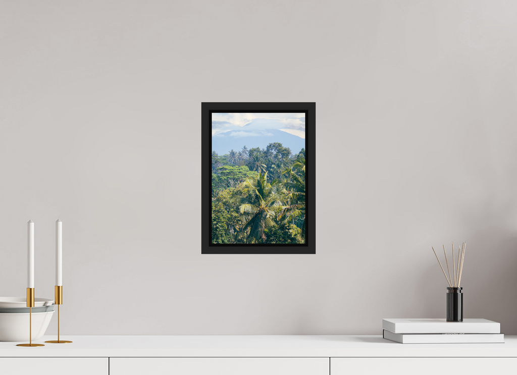 20 x 28 cm, Framed black matte fullbleed Onlooking the mountains